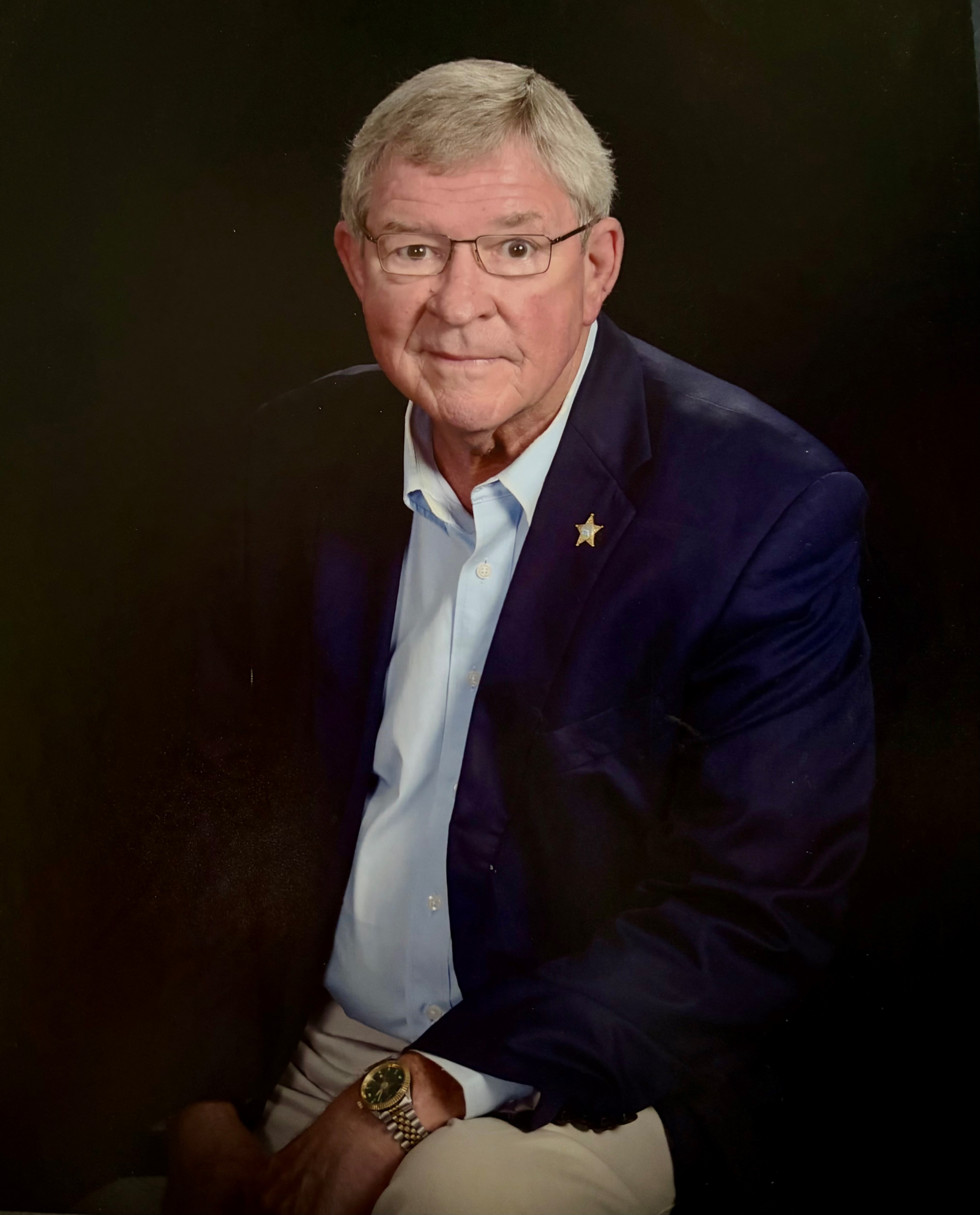 Sheriff-Reid-picture-family-requests-this-one-after-funeral.jpg